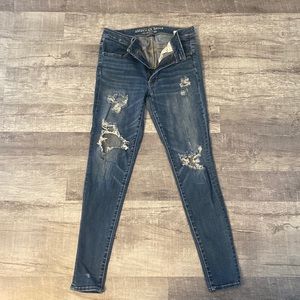 Size 6 American Eagle Jeans!